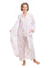 Load image into Gallery viewer, Bridal Print Classic Robe