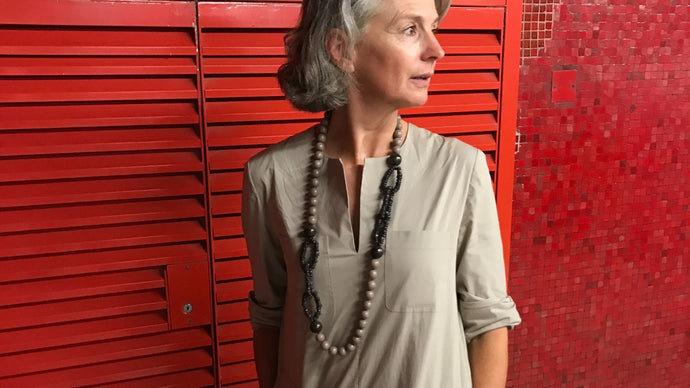 HEIDI'S TRAVEL GUIDE : Tips from Heidi + Accessories