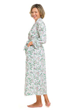 Load image into Gallery viewer, Spring Floral Classic Robe