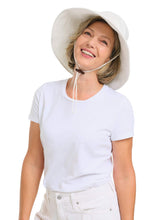 Load image into Gallery viewer, White Pleated Sun-Travel Hat
