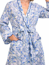 Load image into Gallery viewer, Blue Butterfly Print Classic Robe