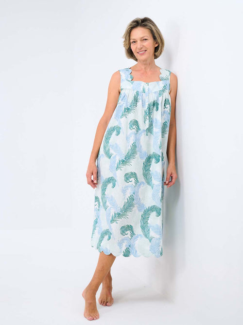 Feather Print Gathered Nightgown