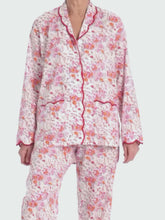 Load and play video in Gallery viewer, Pink Floral Fleece Jacket
