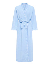 Load image into Gallery viewer, Ice Blue Quilted Classic Robe
