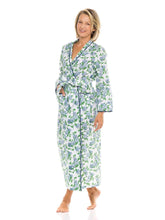 Load image into Gallery viewer, Hydrangea Classic Robe with Scalloping
