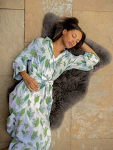 Load image into Gallery viewer, Lily-of-the-valley Classic Robe with Scalloping
