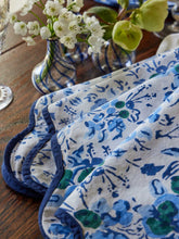 Load image into Gallery viewer, Blue Floral Block Print Scalloped Napkins (set of 4)
