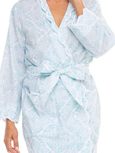 Load image into Gallery viewer, Ice Blue Filigree Short Classic Robe
